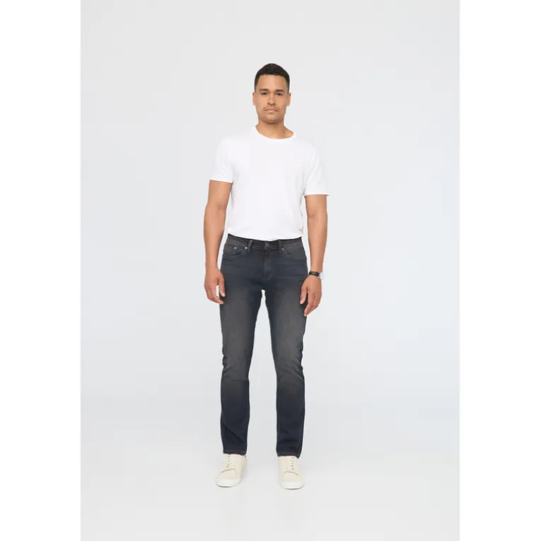 Herren Performance Denim Relaxed Taper Jeans
